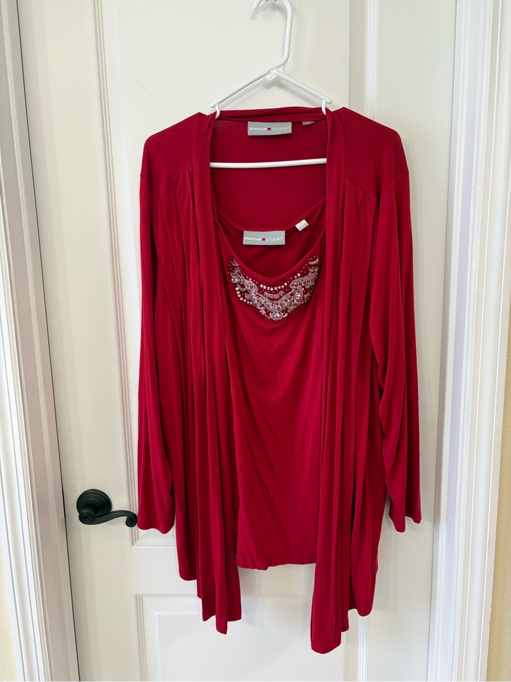 Avenue Studio 2 Piece Red Twinset Cardigan Tank Beaded Rhinestone Plus 14/16